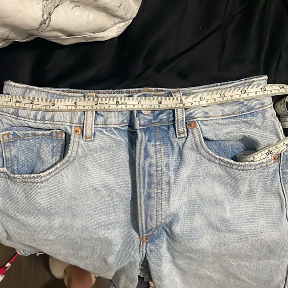 Long & high waisted light washed button up Jean shorts - Picture 5 of 5